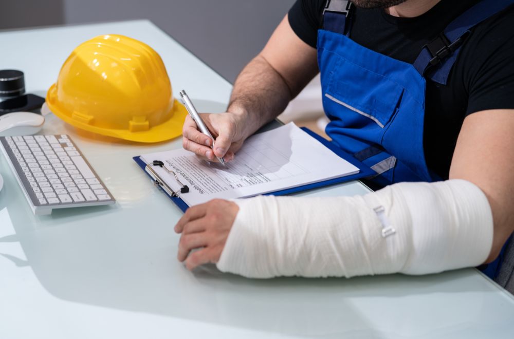 does umbrella insurance cover workers comp