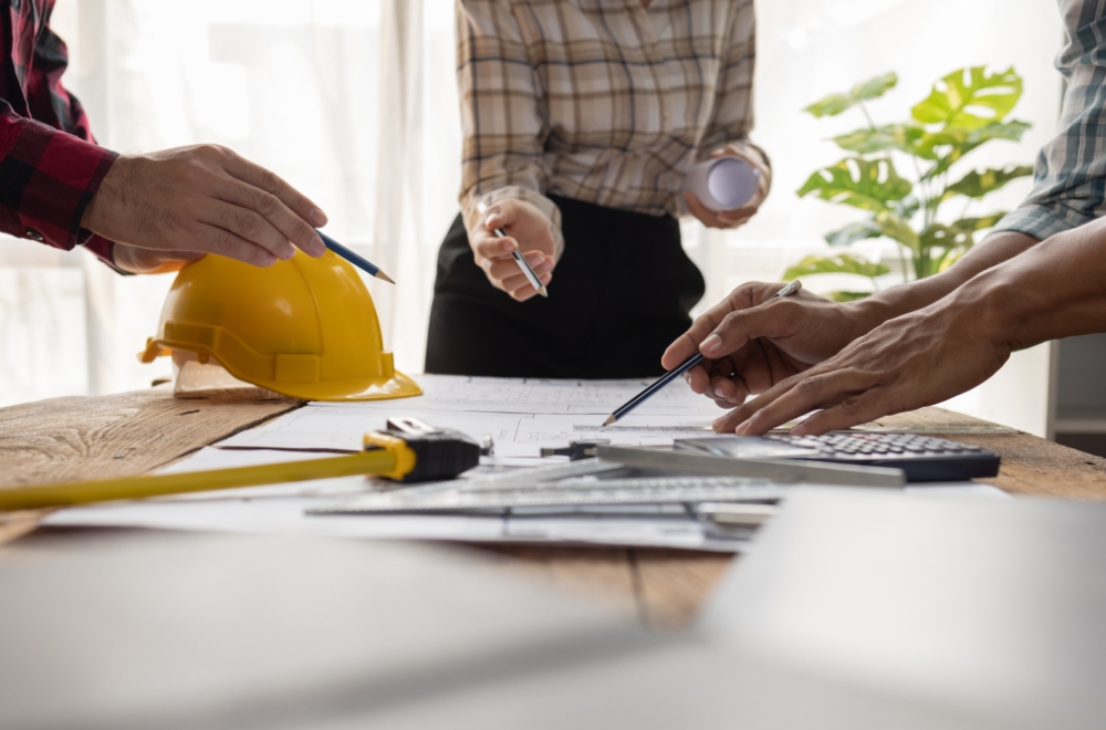 Are you a Contractor in California? Here are Insurance Options